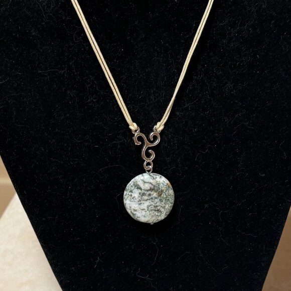 2/$20, Natural Green Tree Agate Necklace, Genuine Gemstone Cord Necklace - Picture 3 of 12